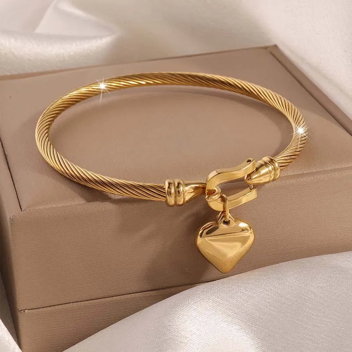 Lustre Heart Bracelet
