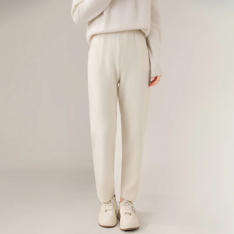 Veloura Wool Pants