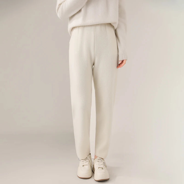 Veloura Wool Pants