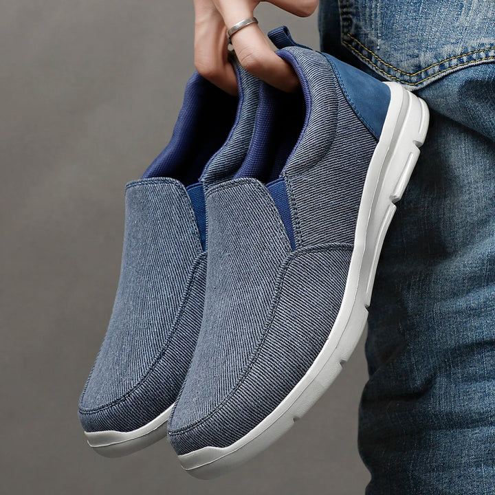 Stradeo Canvas Slip-on