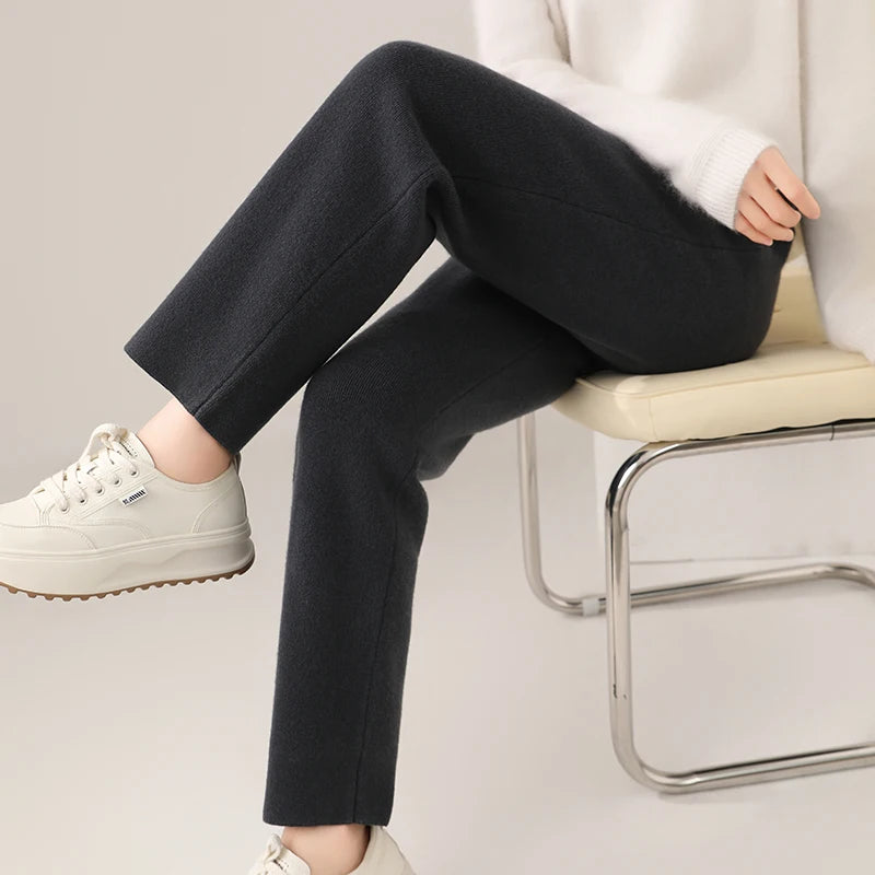 Veloura Wool Pants