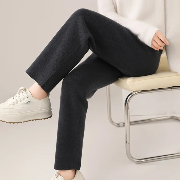 Veloura Wool Pants