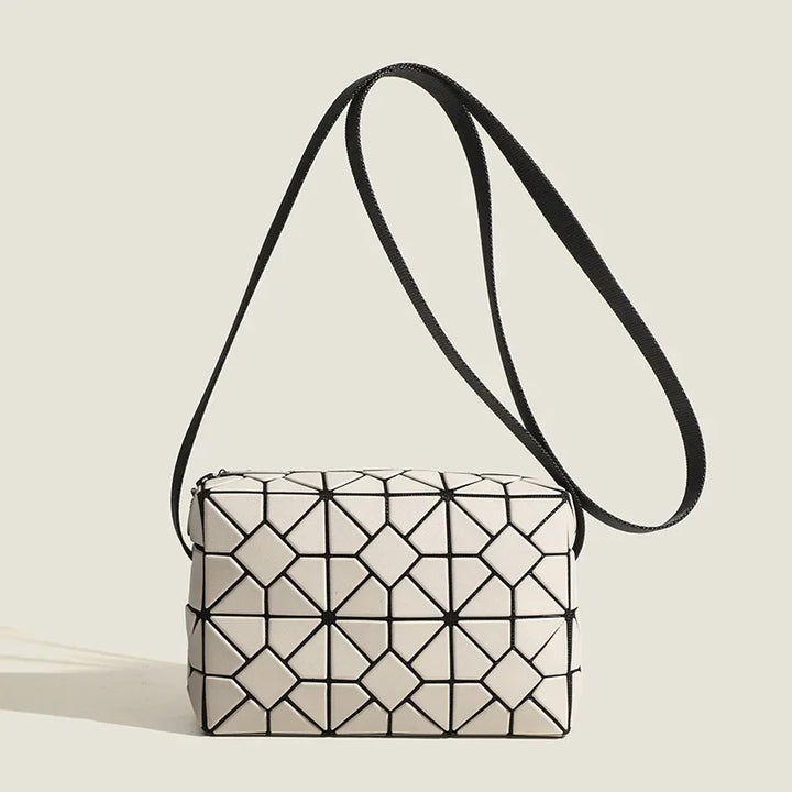 Élan Shoulder Bag