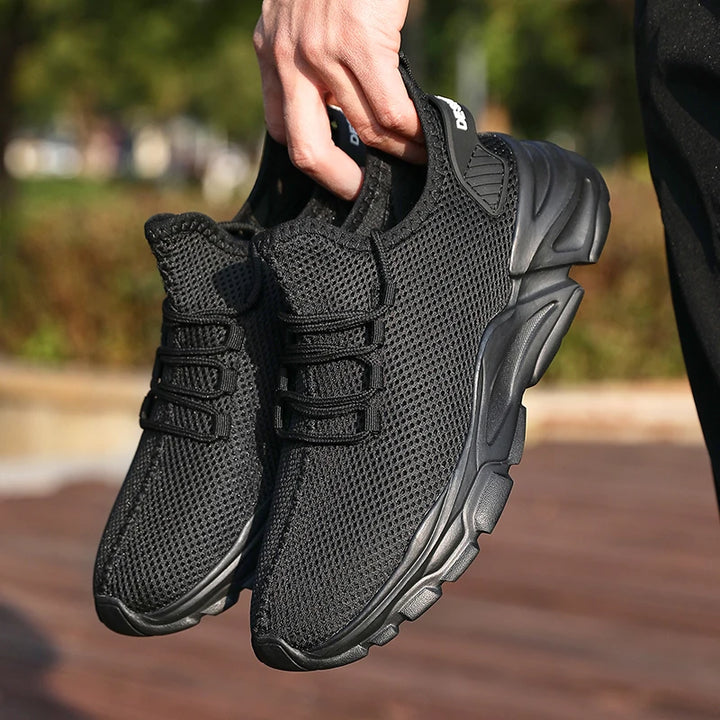 GhostRun Men's Mesh Sneakers