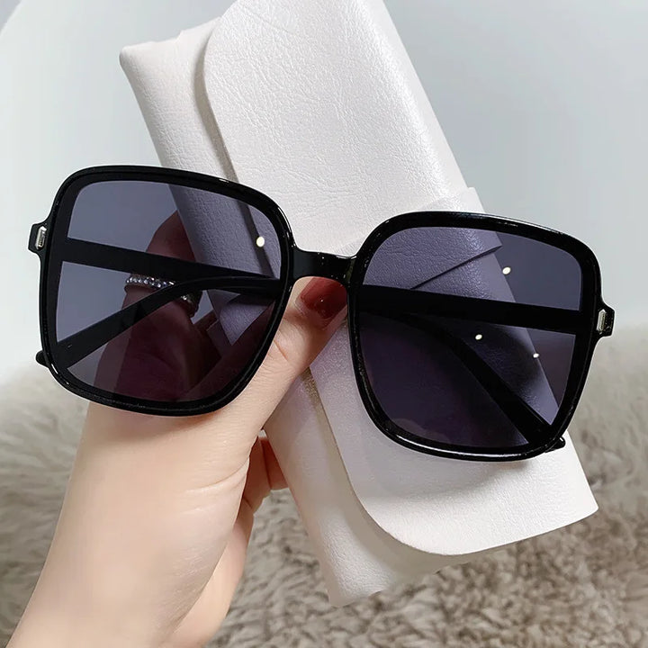 Velora Oversized Sunglasses