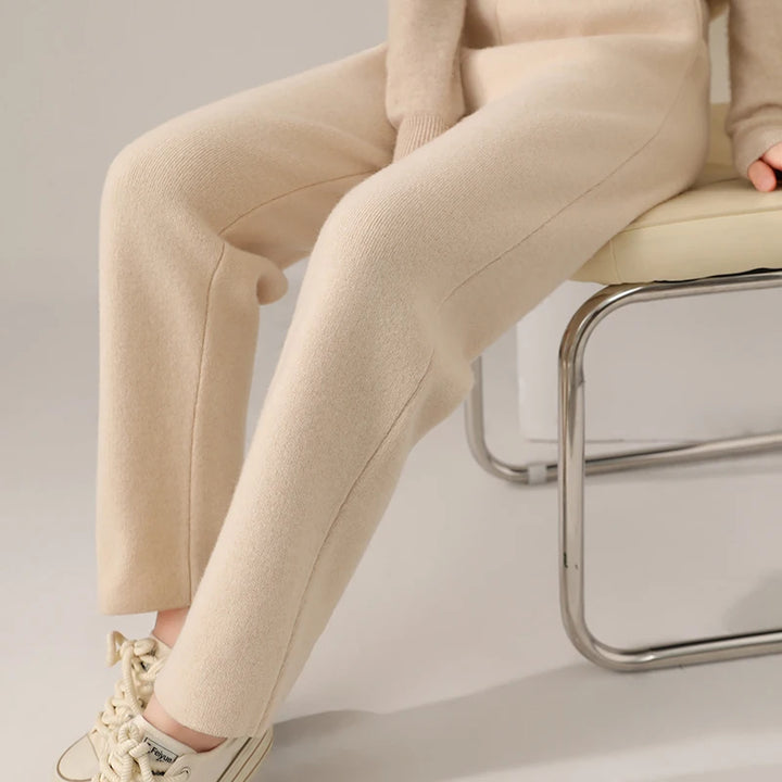 Veloura Wool Pants