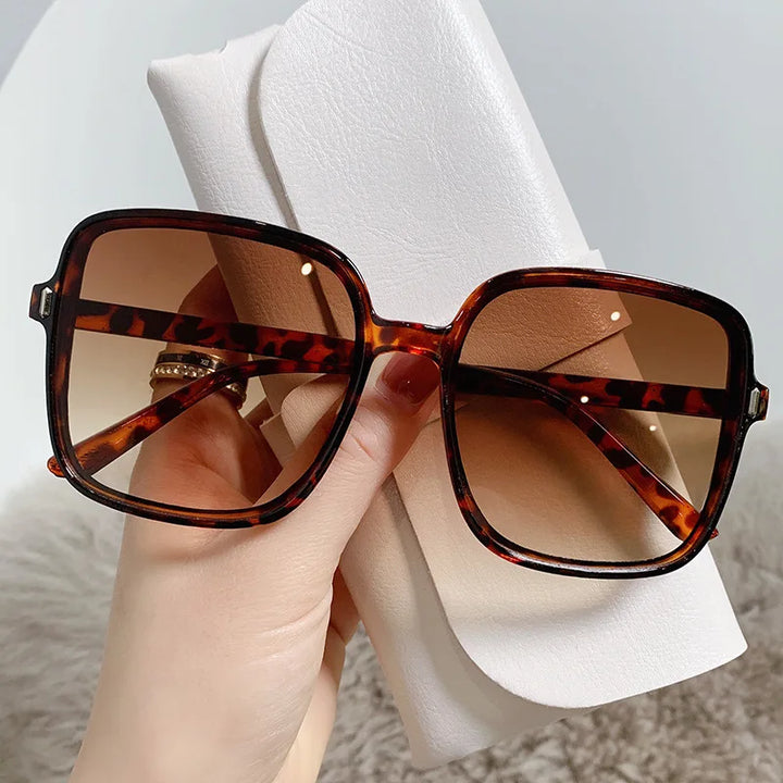 Velora Oversized Sunglasses
